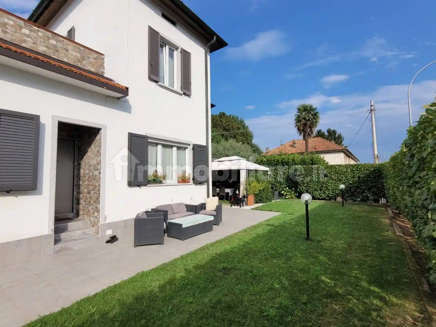 Villa in vendita a Olgiate Comasco