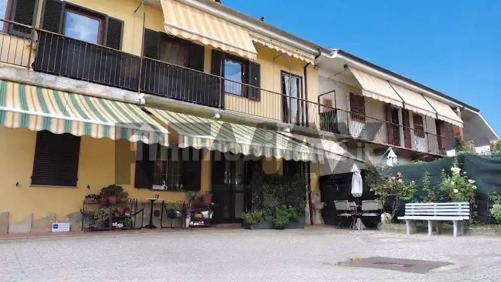 Appartamento in vendita a Rosta