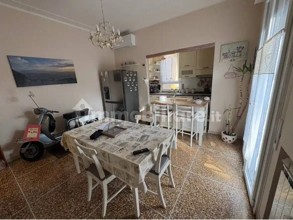 Appartamento in vendita a Bologna