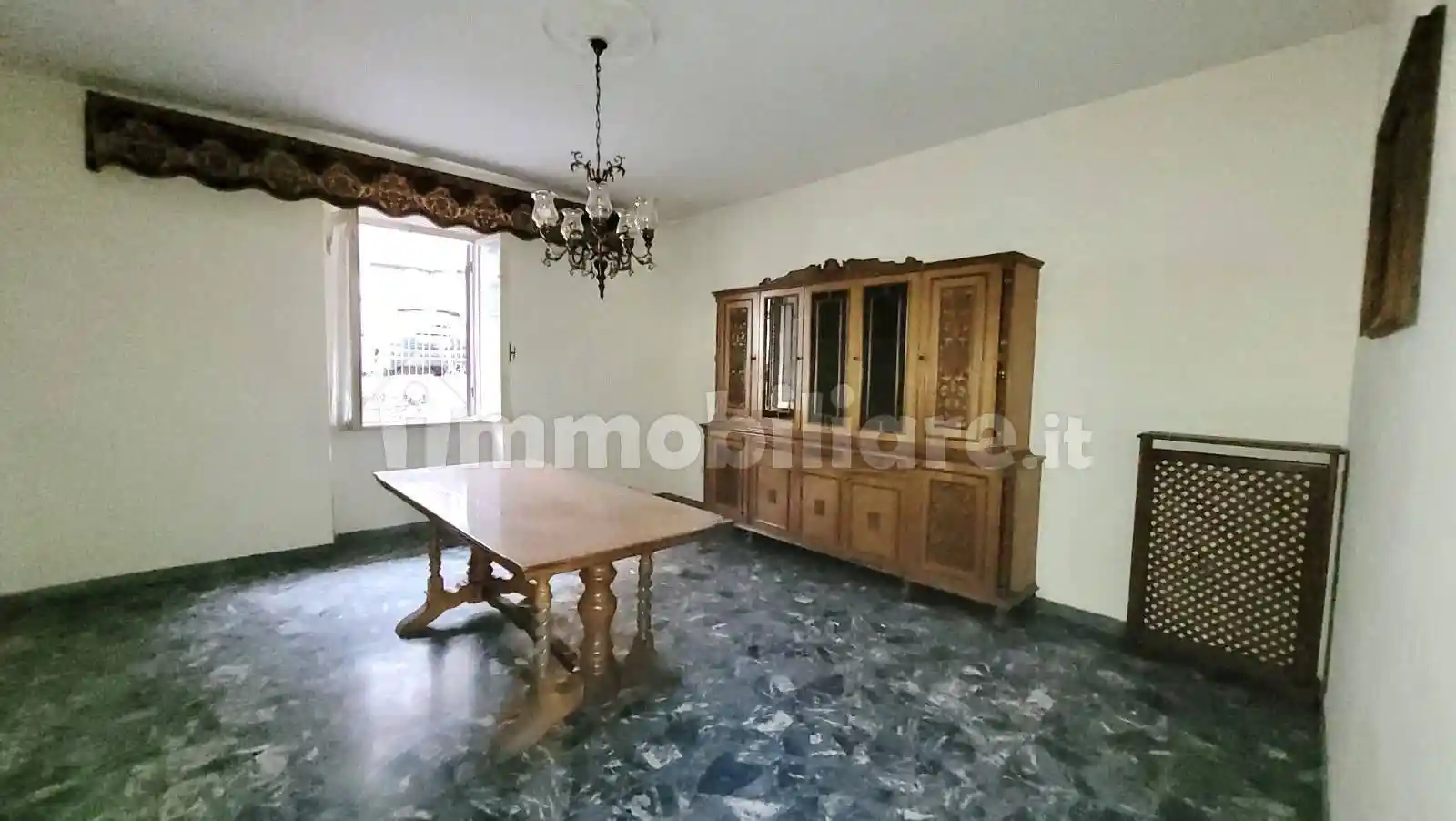 Appartamento in vendita a Caprarola