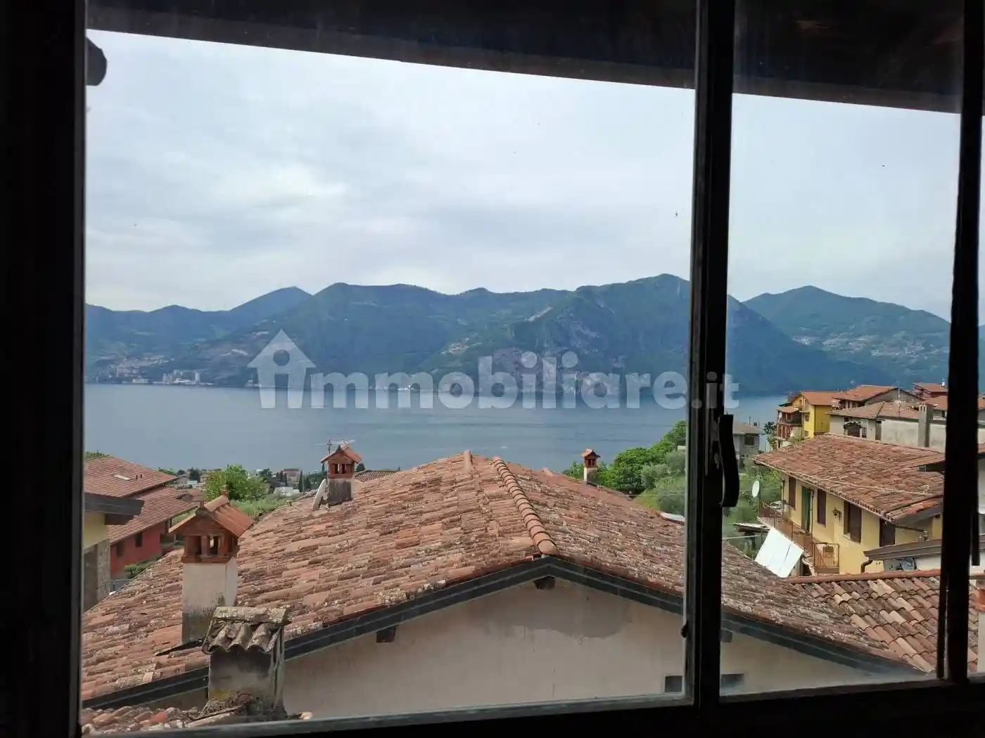 Appartamento in vendita a Marone