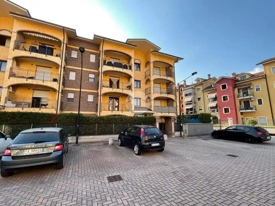 Appartamento in vendita a Leinì
