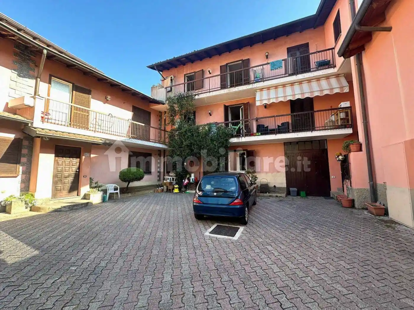 Casa indipendente in vendita a Albino
