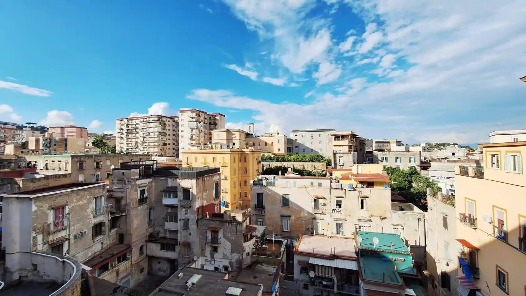 Appartamento in vendita a Napoli
