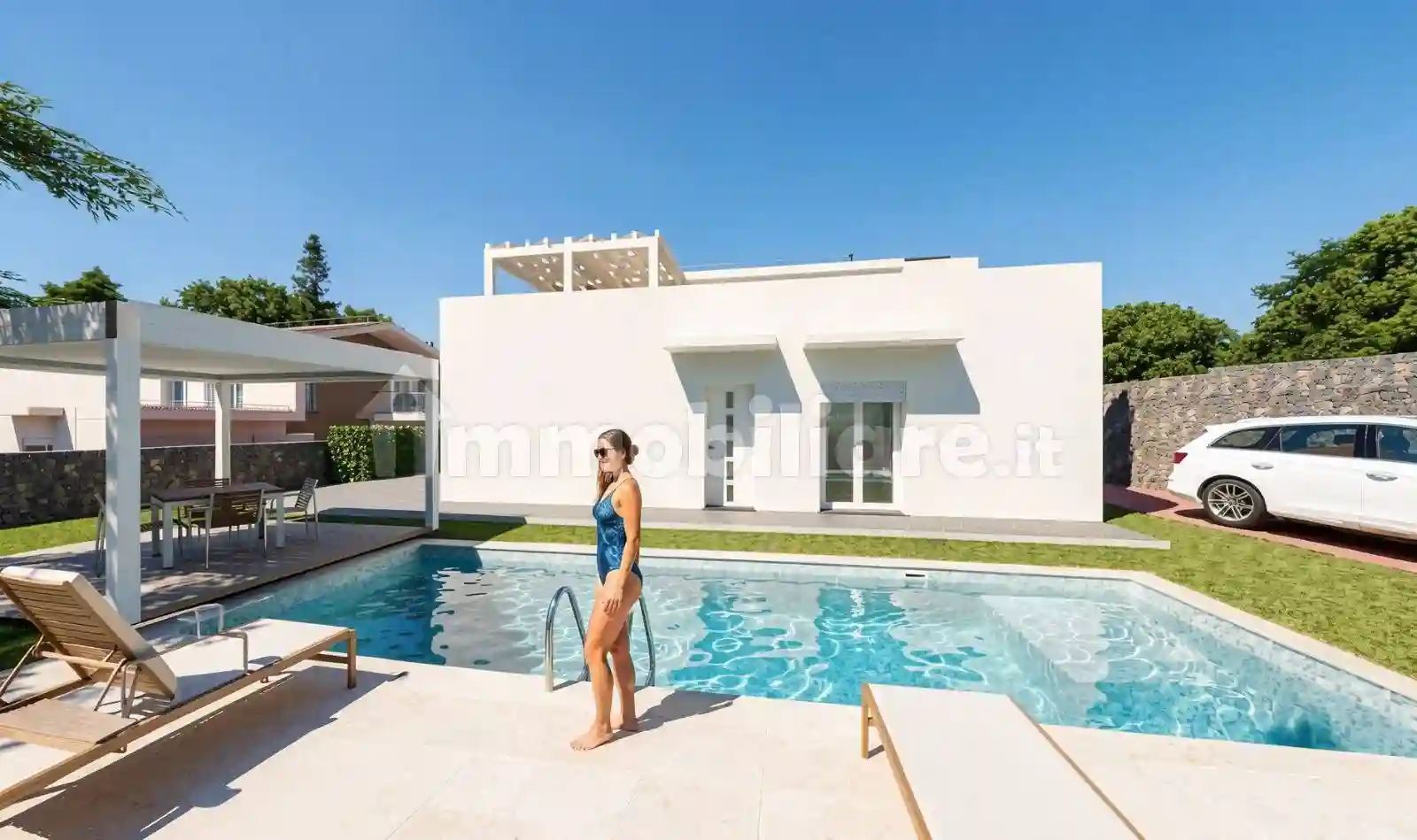 Villa - foto 2
