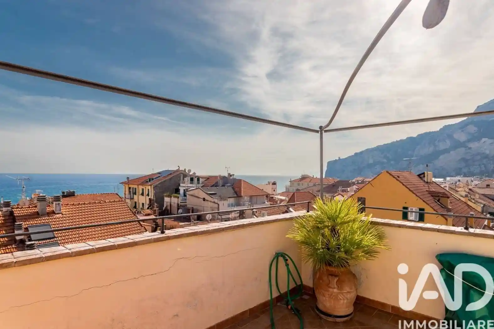 Appartamento in vendita a Finale Ligure