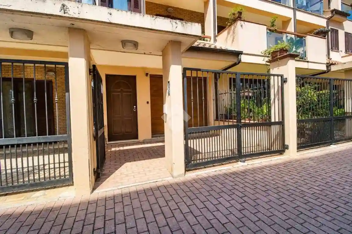 Villetta a schiera - foto 2