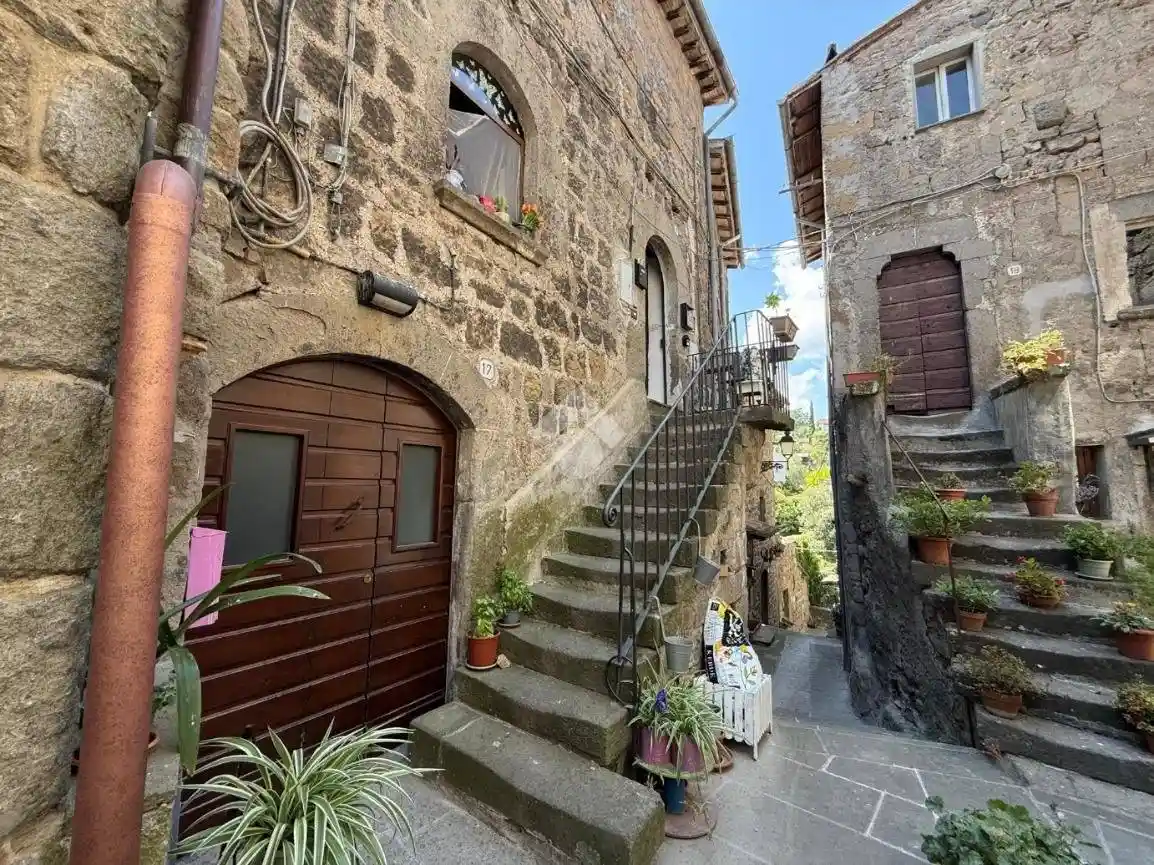 Appartamento in vendita a Vitorchiano
