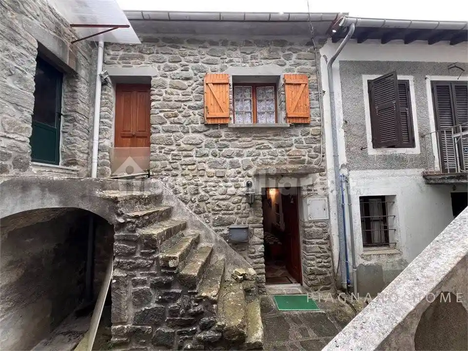 Rustico - Casale in vendita a Pontremoli