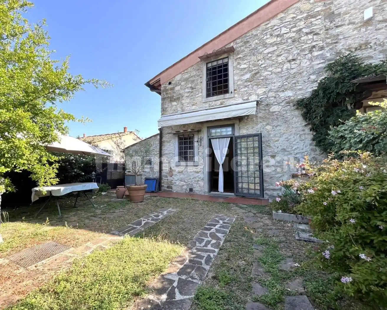 Rustico - Casale in vendita a Calenzano