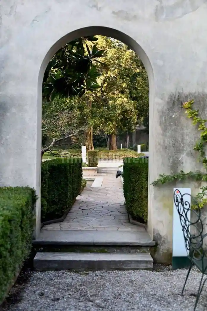 Villa in vendita a Milano