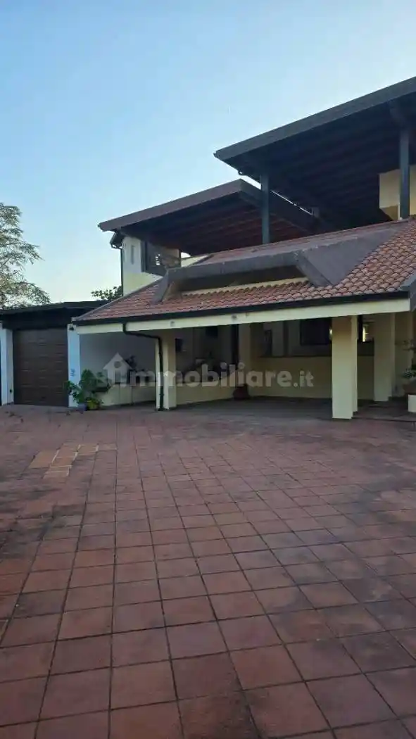Villa in vendita a Settingiano