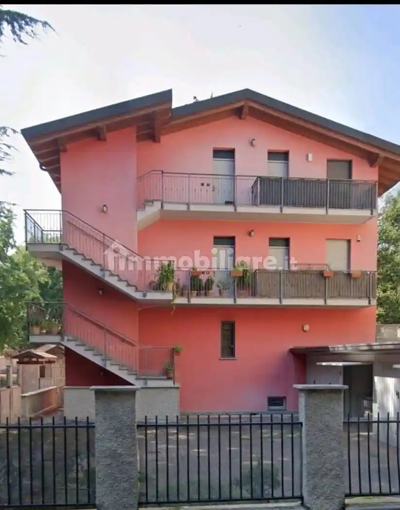 Appartamento in affitto a Limbiate
