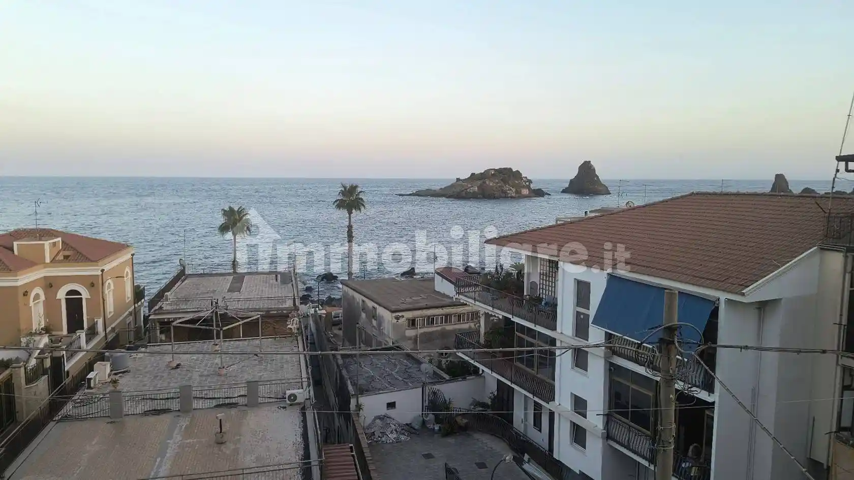 Appartamento in affitto a Aci Castello
