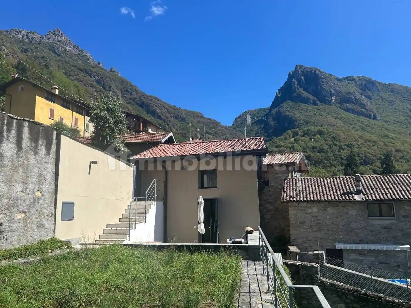 Villa in vendita a Valsolda