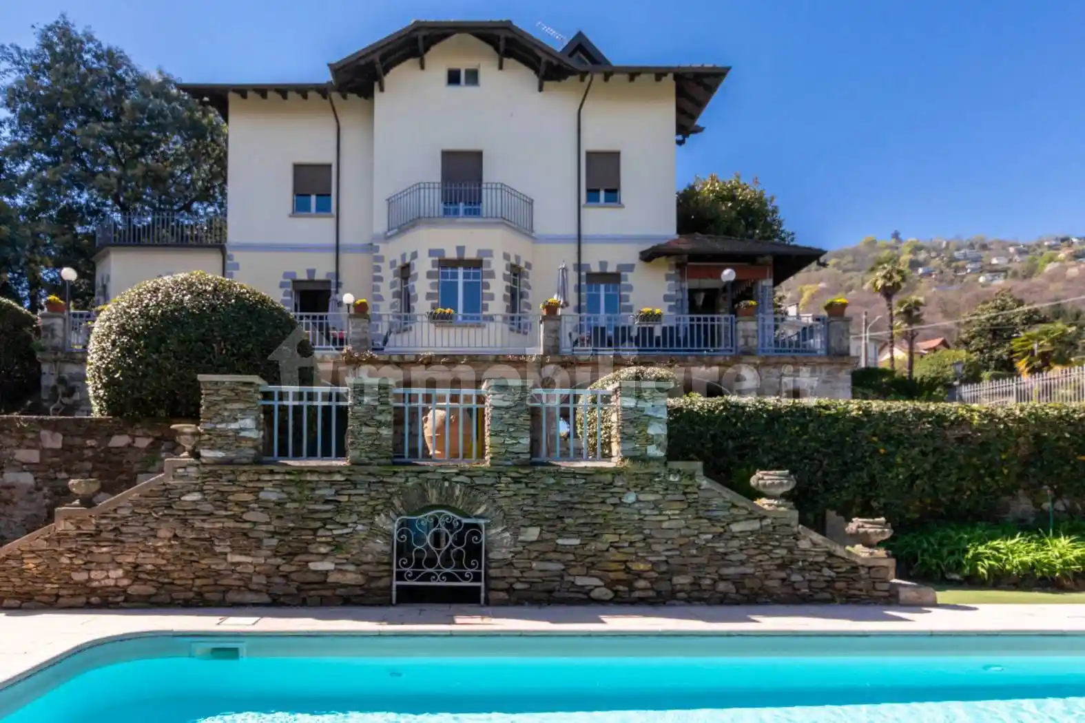 Villa in vendita a Stresa