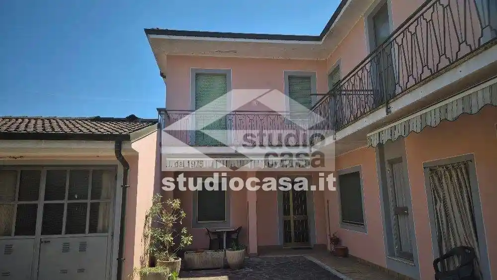 Villa in vendita a Agnadello