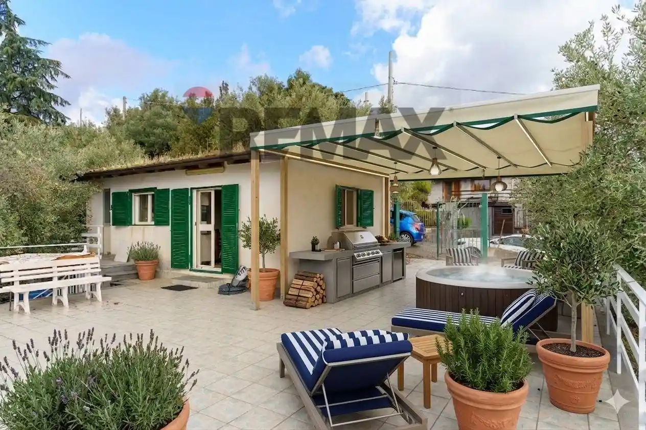 Villa in vendita a Belpasso