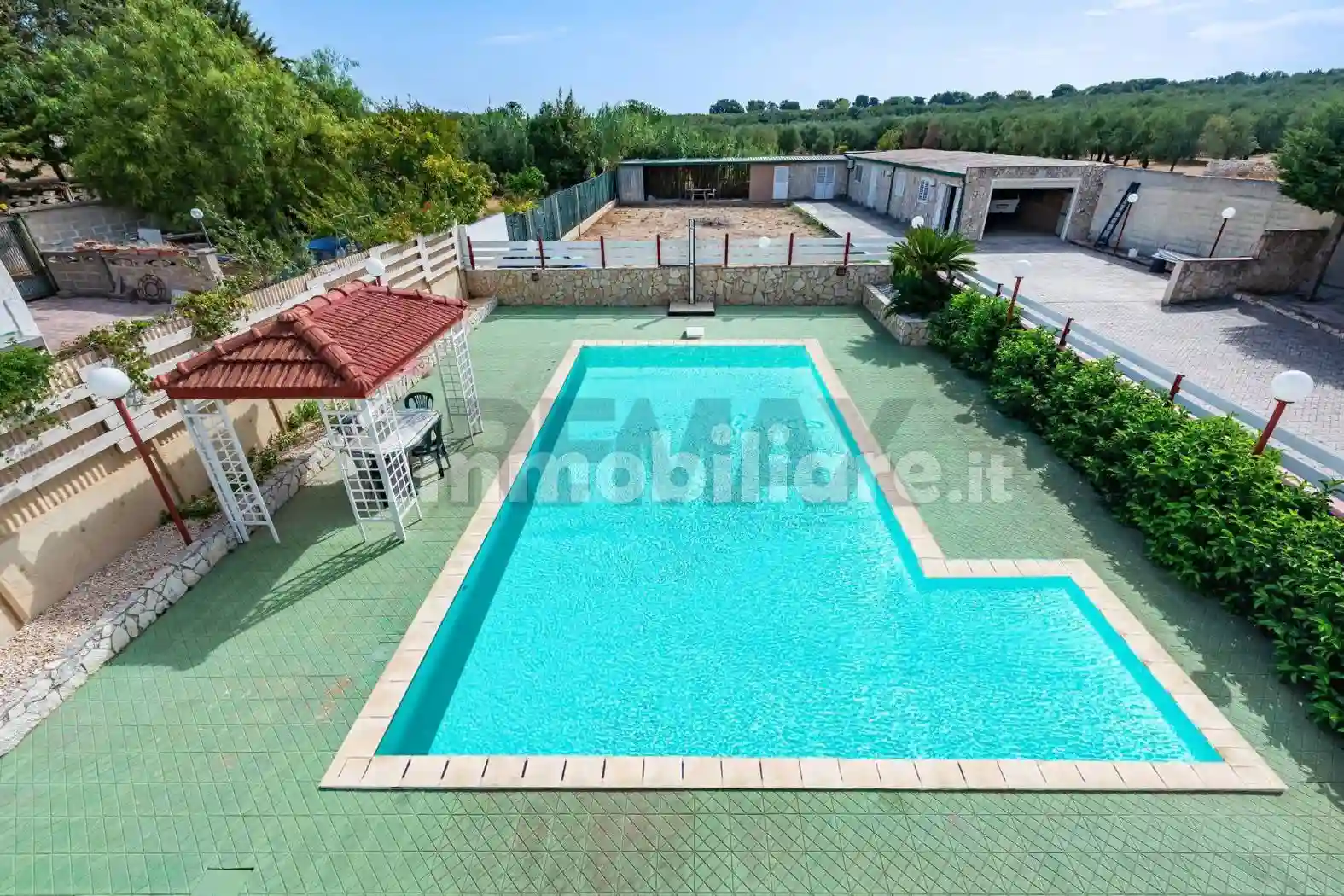 Villa - foto 2