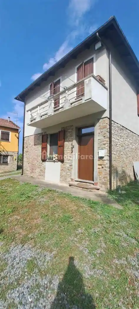 Casa indipendente in vendita a Castelletto d'Erro