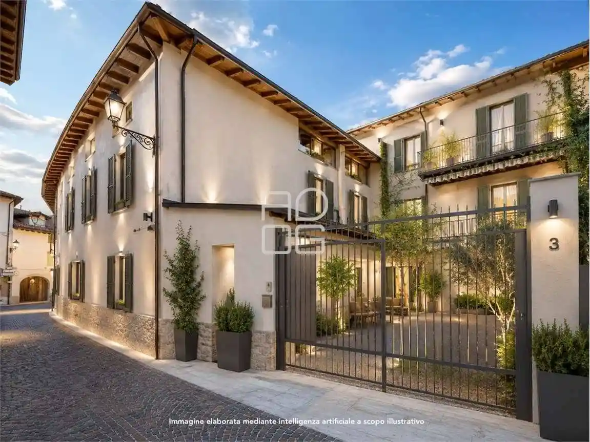 Palazzo - Edificio in vendita a Manerba del Garda