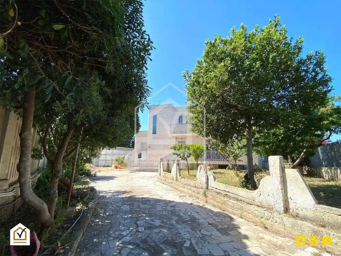 Villa in vendita a Bari