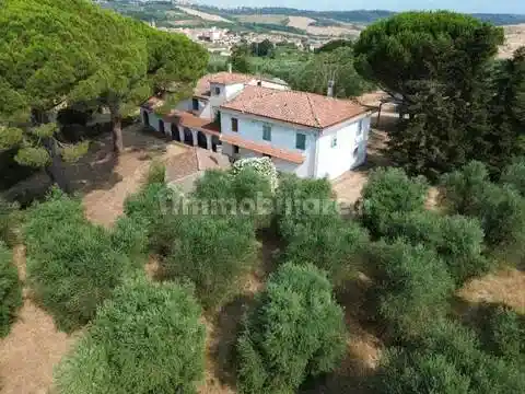 Rustico - Casale in vendita a Casciana Terme Lari