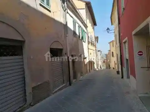 Villa in vendita a Casciana Terme Lari