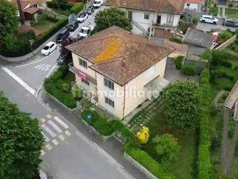 Villa in vendita a Casciana Terme Lari