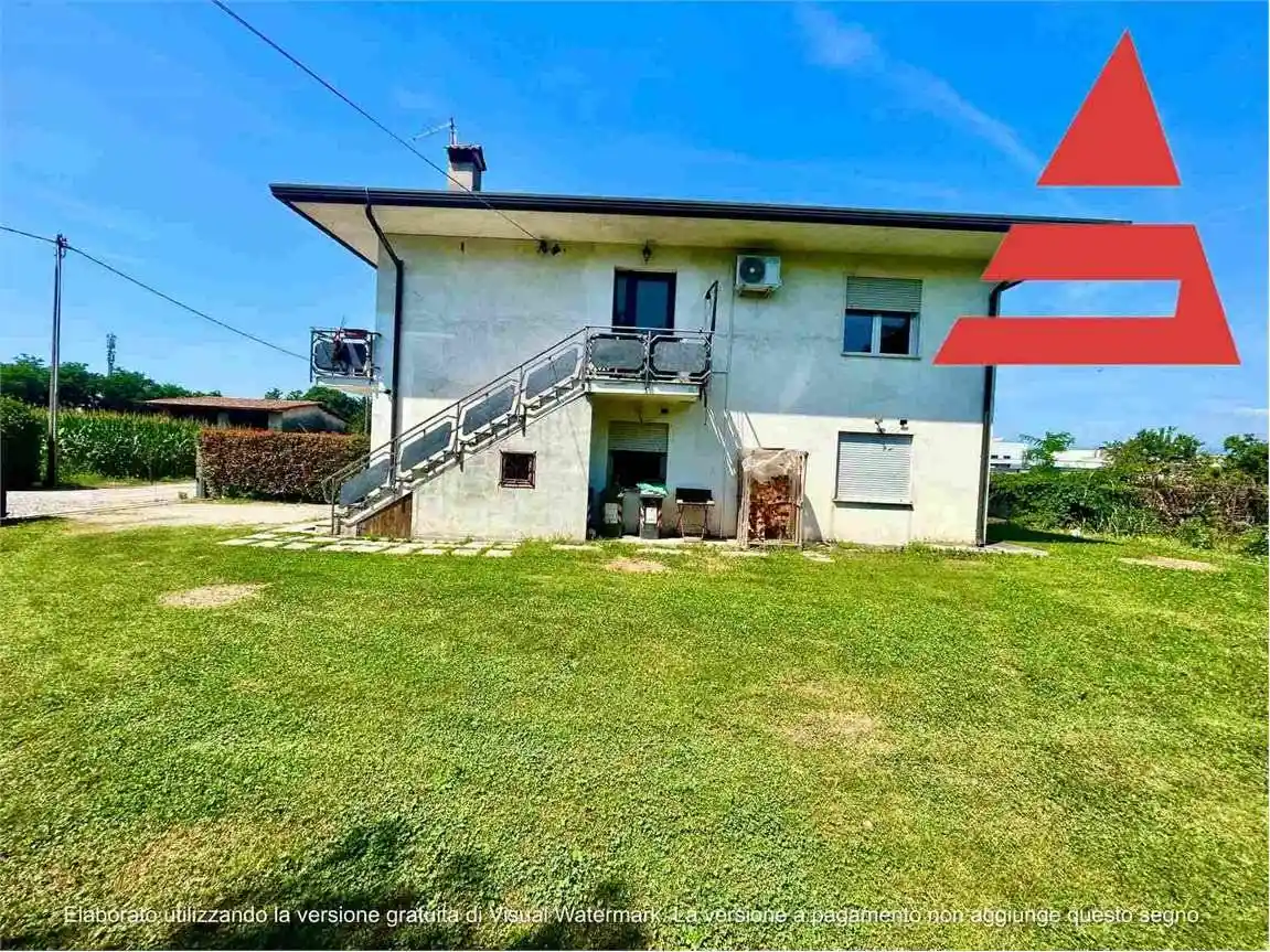 Villetta a schiera in vendita a Rossano Veneto