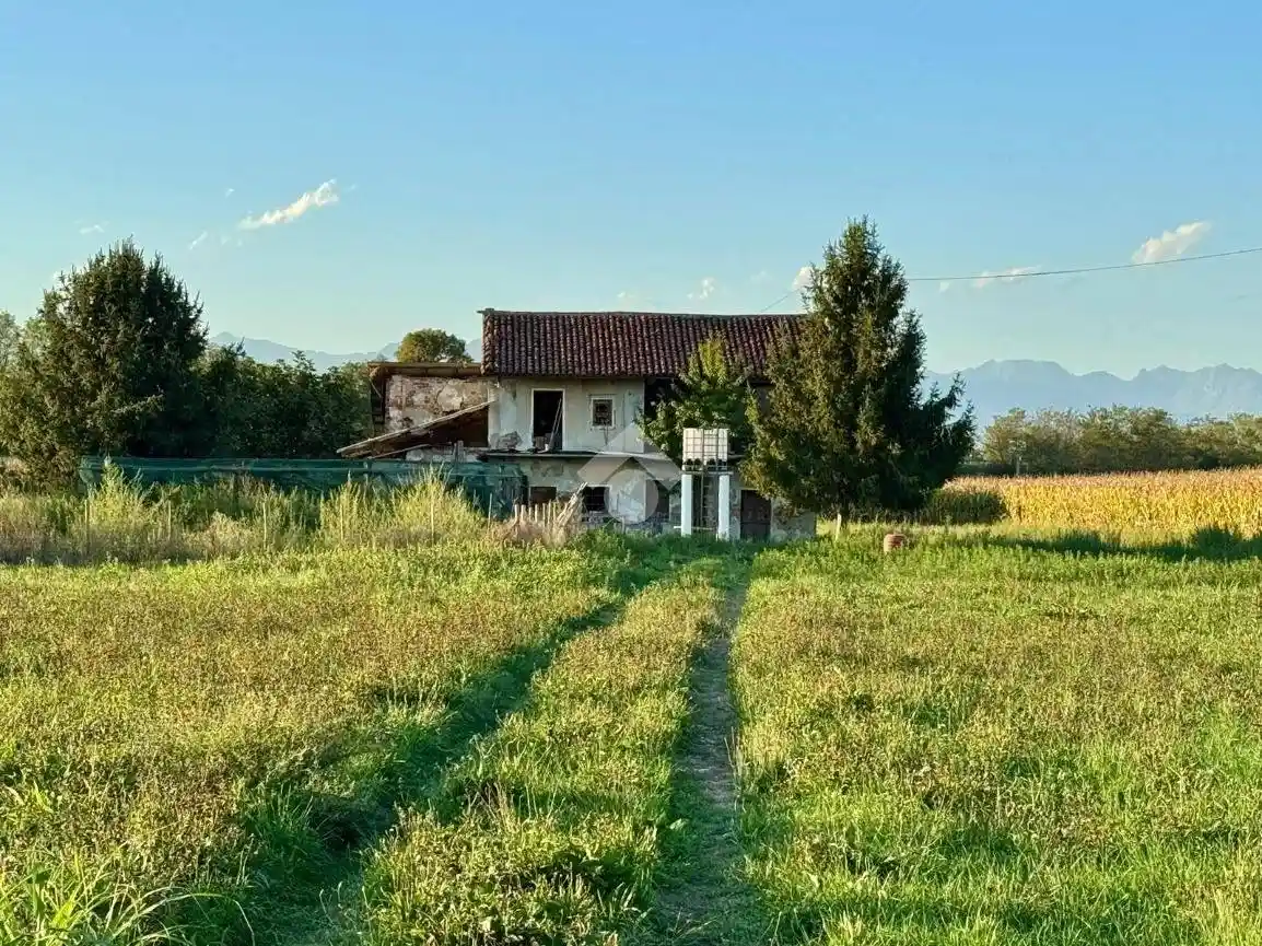 Rustico - Casale in vendita a Leinì