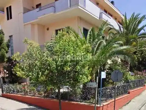 Villa in vendita a Bellante