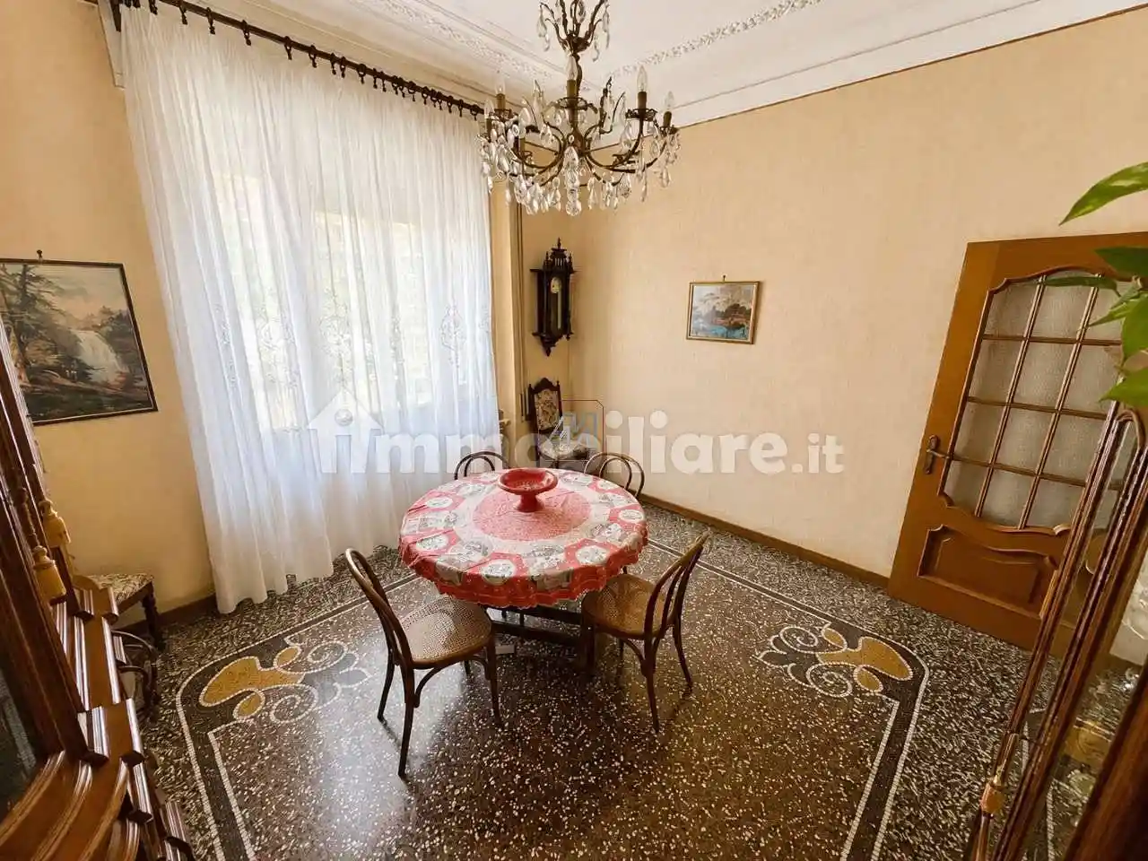 Appartamento in vendita a Genova