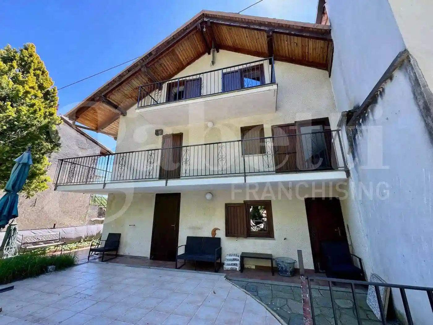 Villa - foto 2