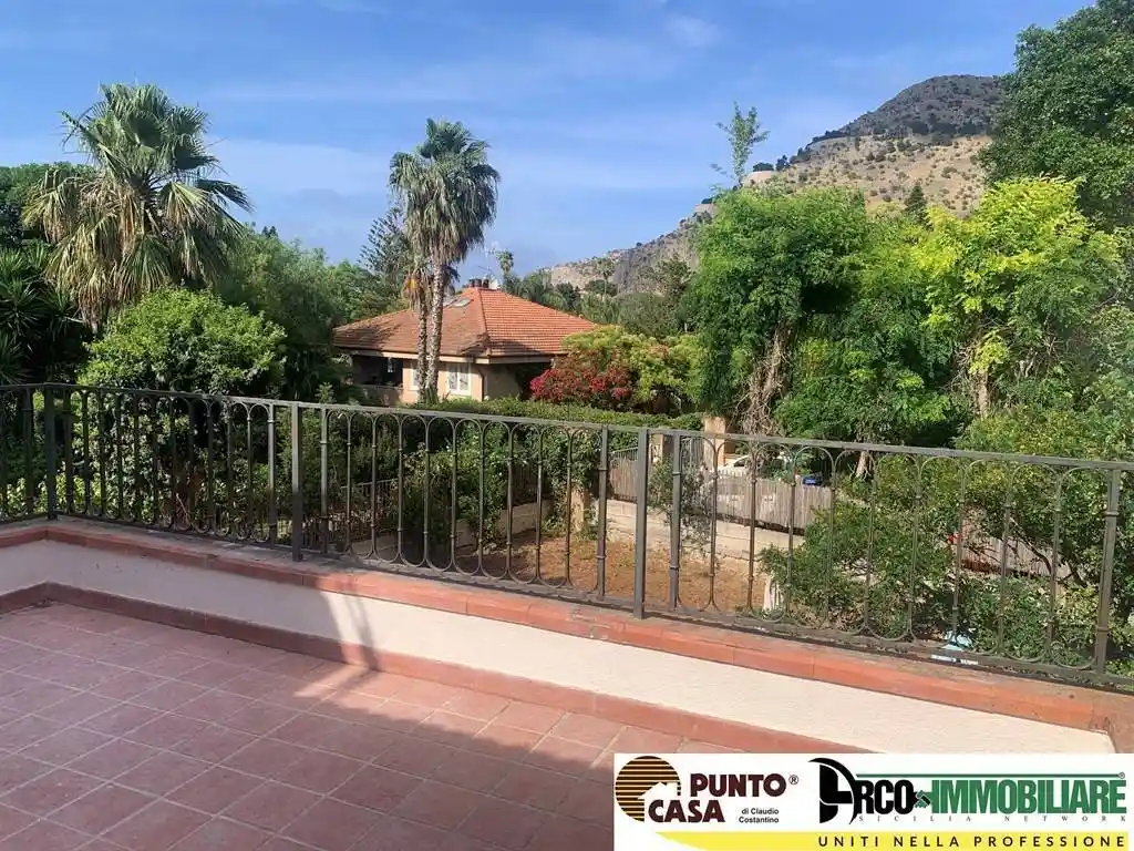 Appartamento in vendita a Palermo