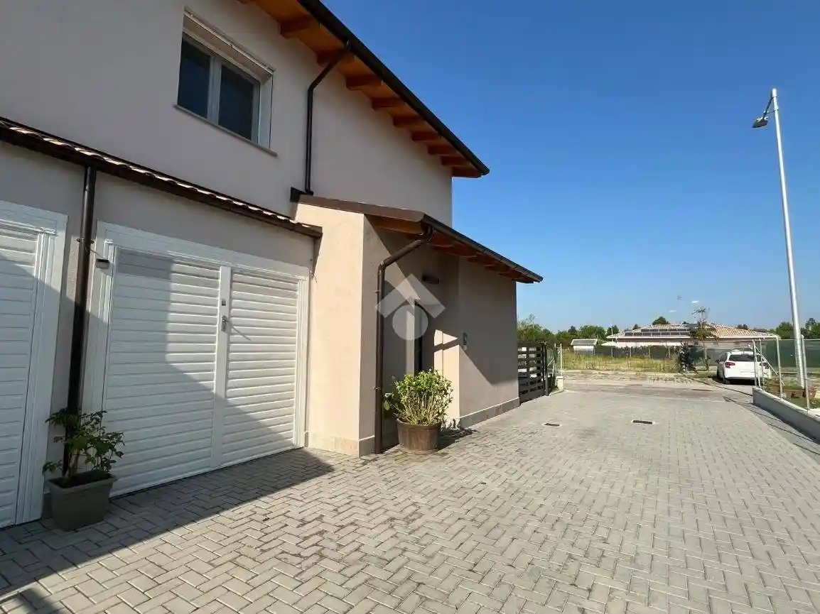 Villa in vendita a Malalbergo