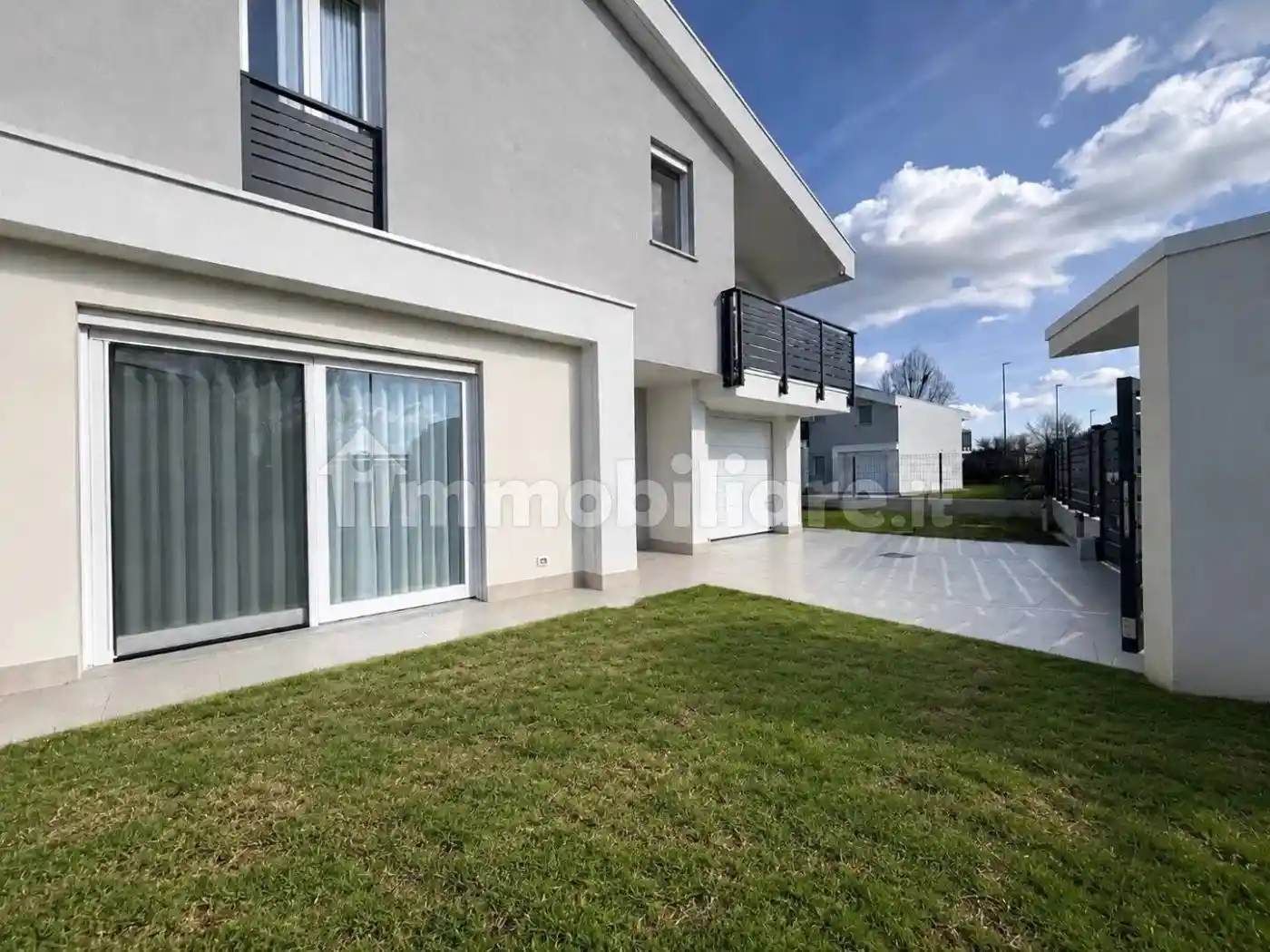 Villa in vendita a Montanaso Lombardo