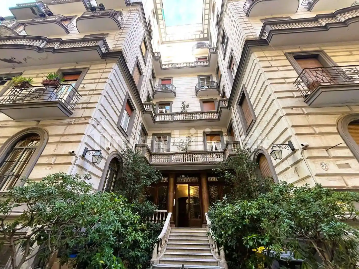 Appartamento in affitto a Napoli