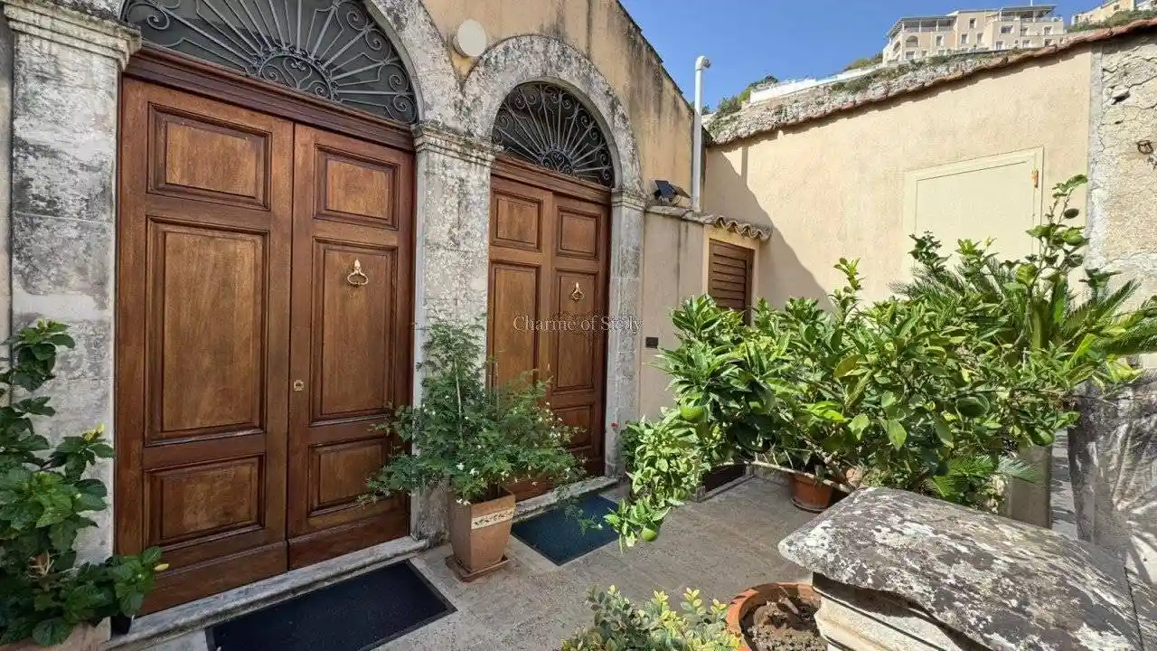 Casa indipendente in vendita a Modica