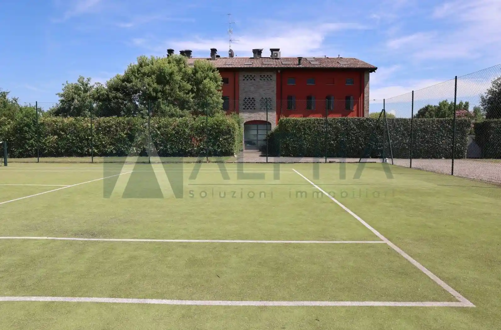 Villa in vendita a Modena