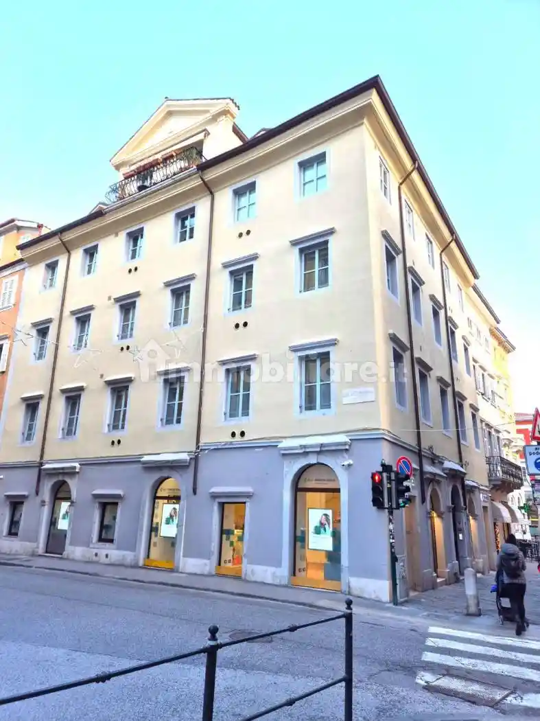 Appartamento in affitto a Trieste