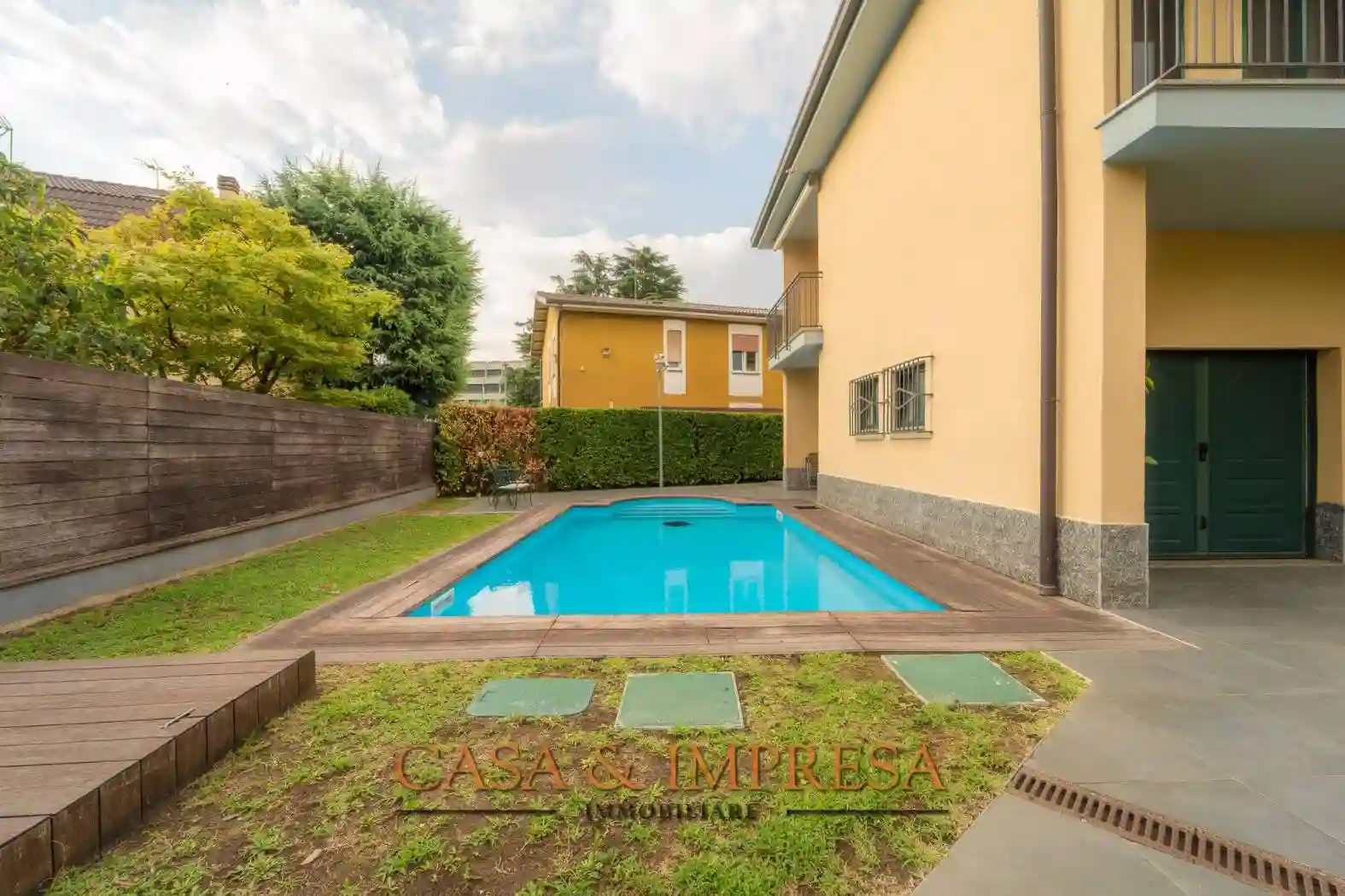 Villa - foto 2
