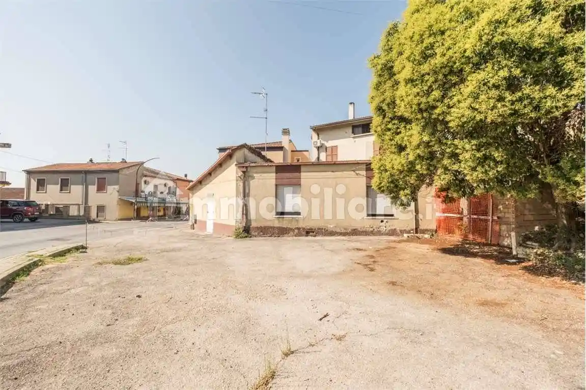 Appartamento in vendita a Collecorvino