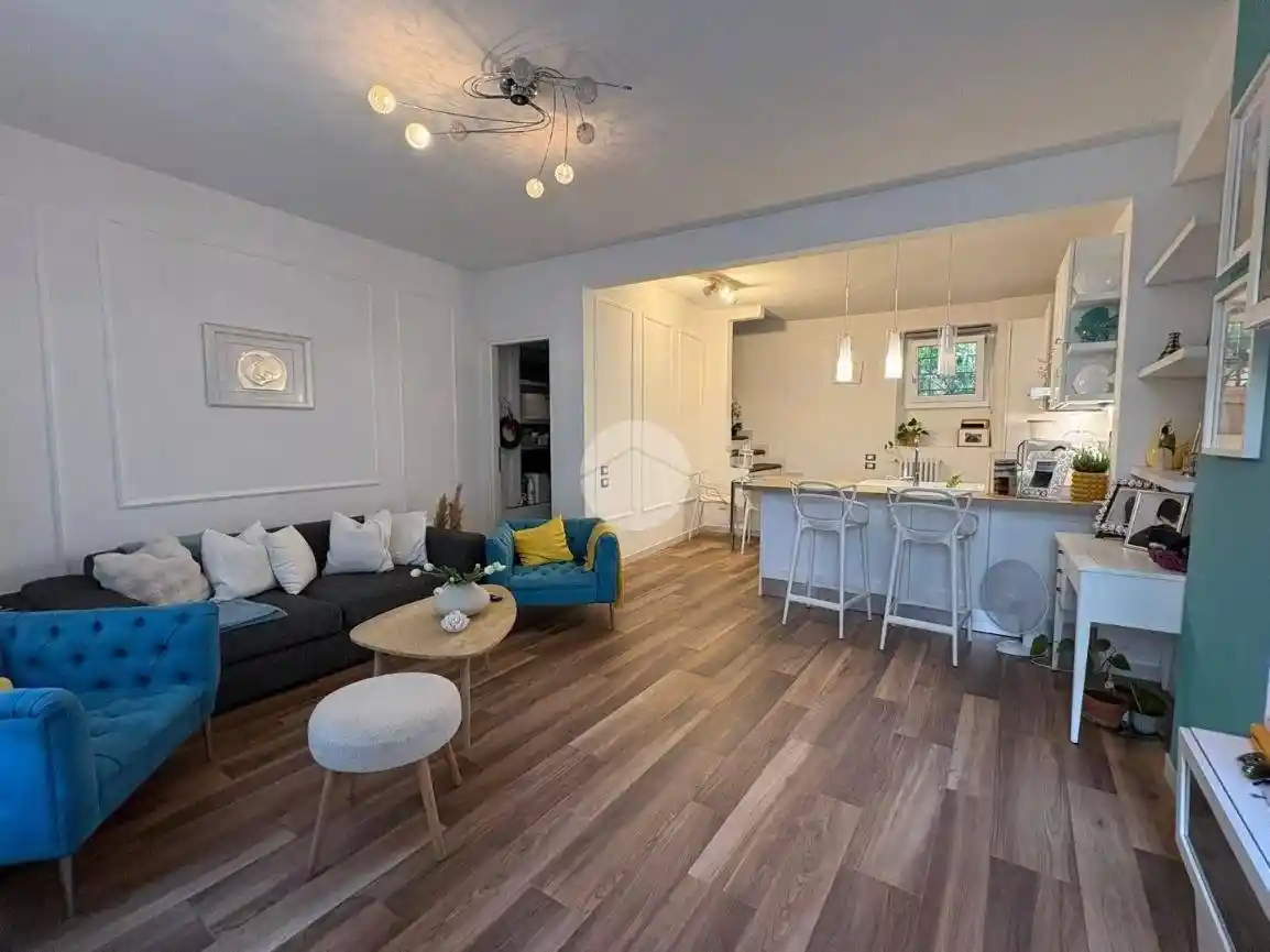 Rustico - Casale in vendita a Firenze