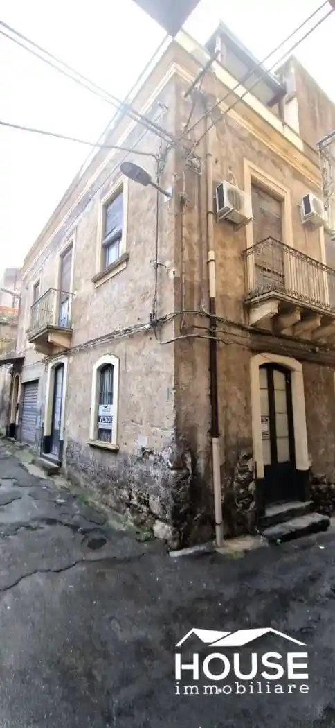 Casa indipendente in vendita a Paternò