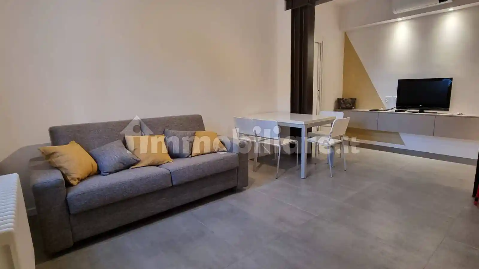Appartamento in affitto a Bologna