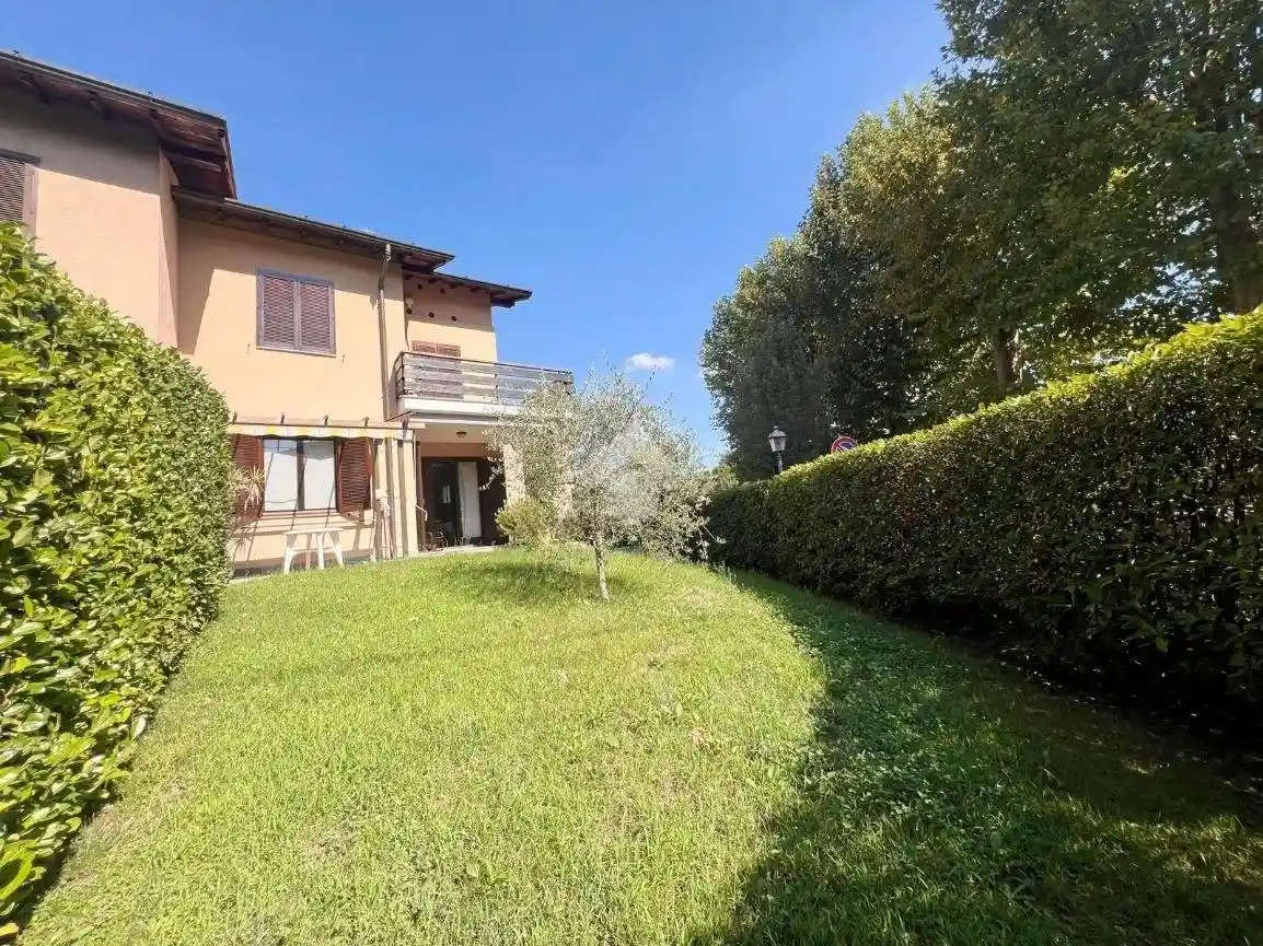 Villa in vendita a Turate