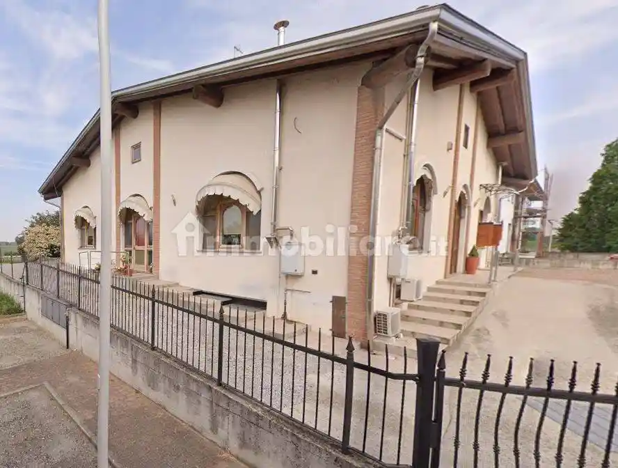 Appartamento in vendita a Badia Pavese