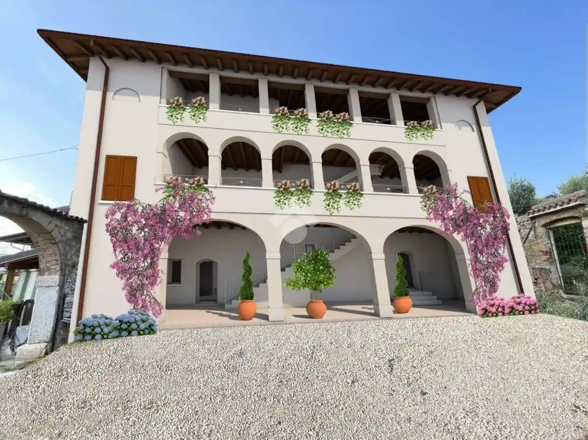 Rustico - Casale in vendita a Manerba del Garda