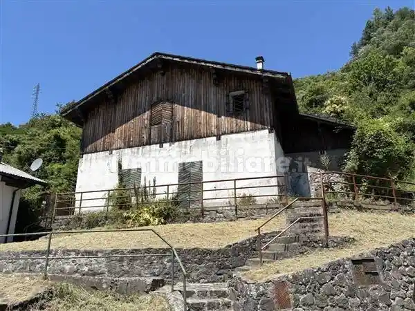 Appartamento in vendita a Sillano Giuncugnano